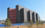 學(xué)院圖書(shū)館、體育館等建設(shè)項(xiàng)目已全部復(fù)工續(xù)建